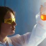 El papel de la industria farmacéutica en la belleza y la salud